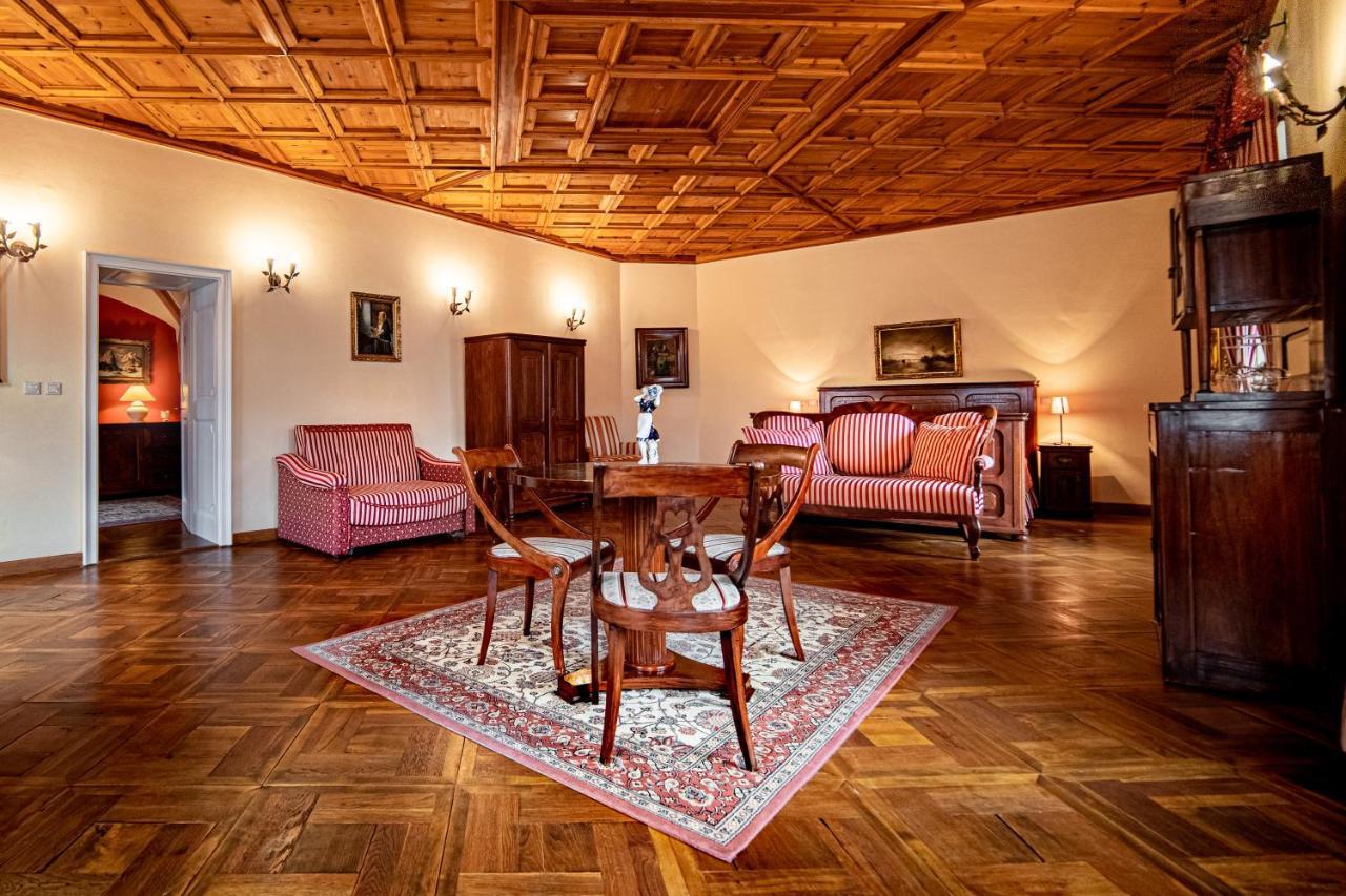 Penzion Cosmopolitan Ii. Банска-Штьявница Экстерьер фото