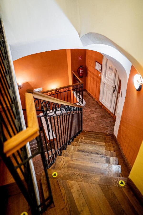 Penzion Cosmopolitan Ii. Банска-Штьявница Экстерьер фото
